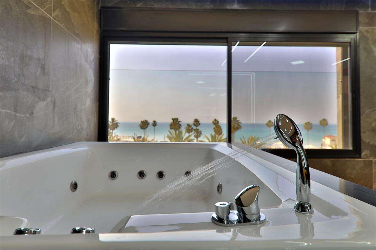 סוויטת נוף ים